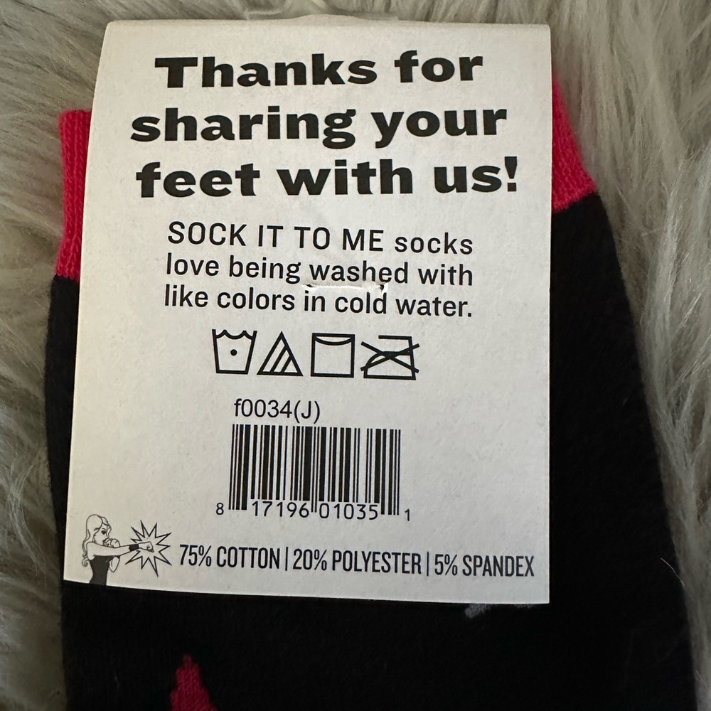 Sock it to me gnome socks NWT - Picture 4 of 4